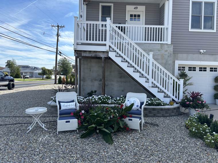 Retaining Wall & Garden Bed - North Bay Landscape & Design Ocean County NJ